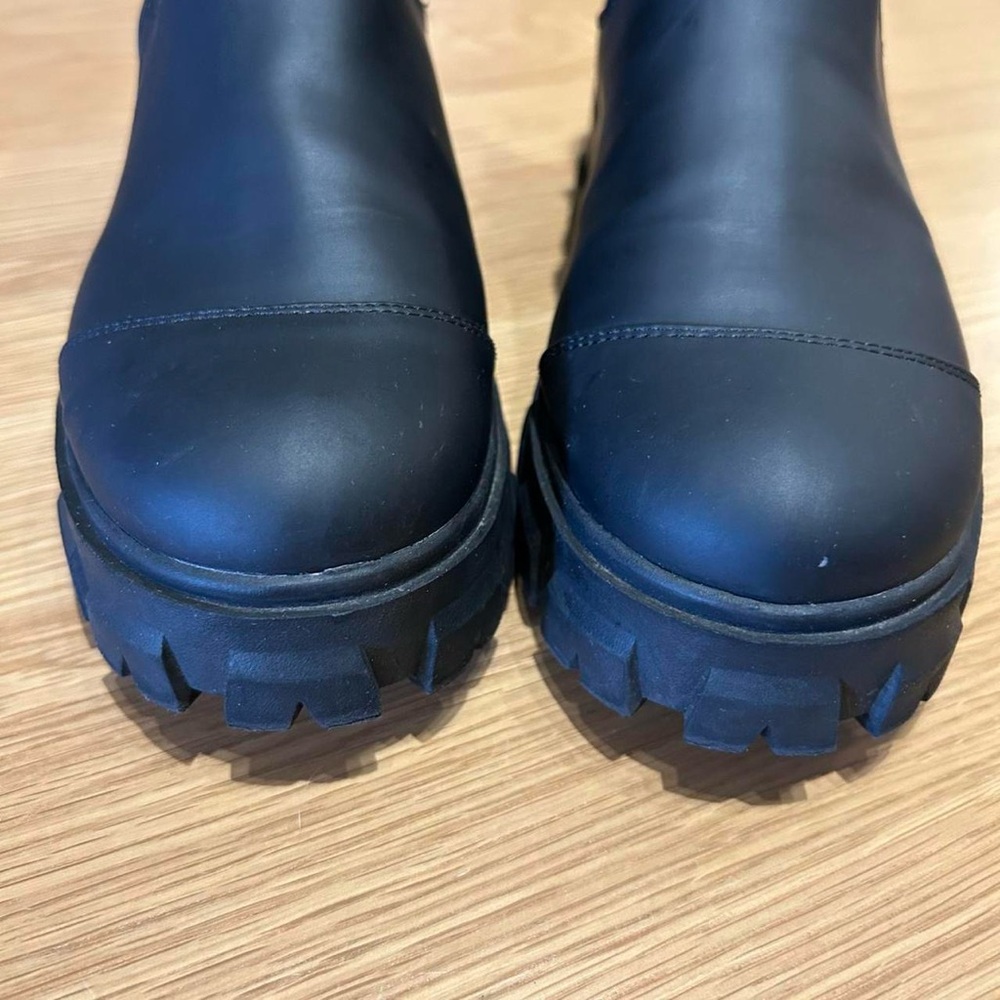SOLD A New Day chunky black winter chelsea boot 9 - Picture 6 of 8